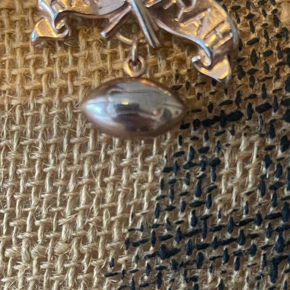 Vintage RaRa Football Pin Broach rah celebration - Picture 4 of 8